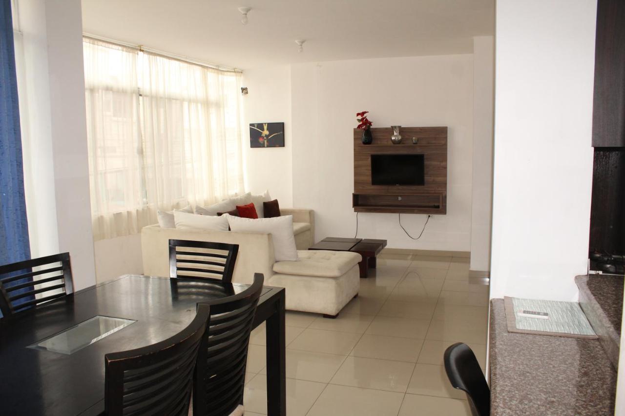 Departamentos De 2 Y 3 Habitaciones En El Centro De Manta Exterior foto