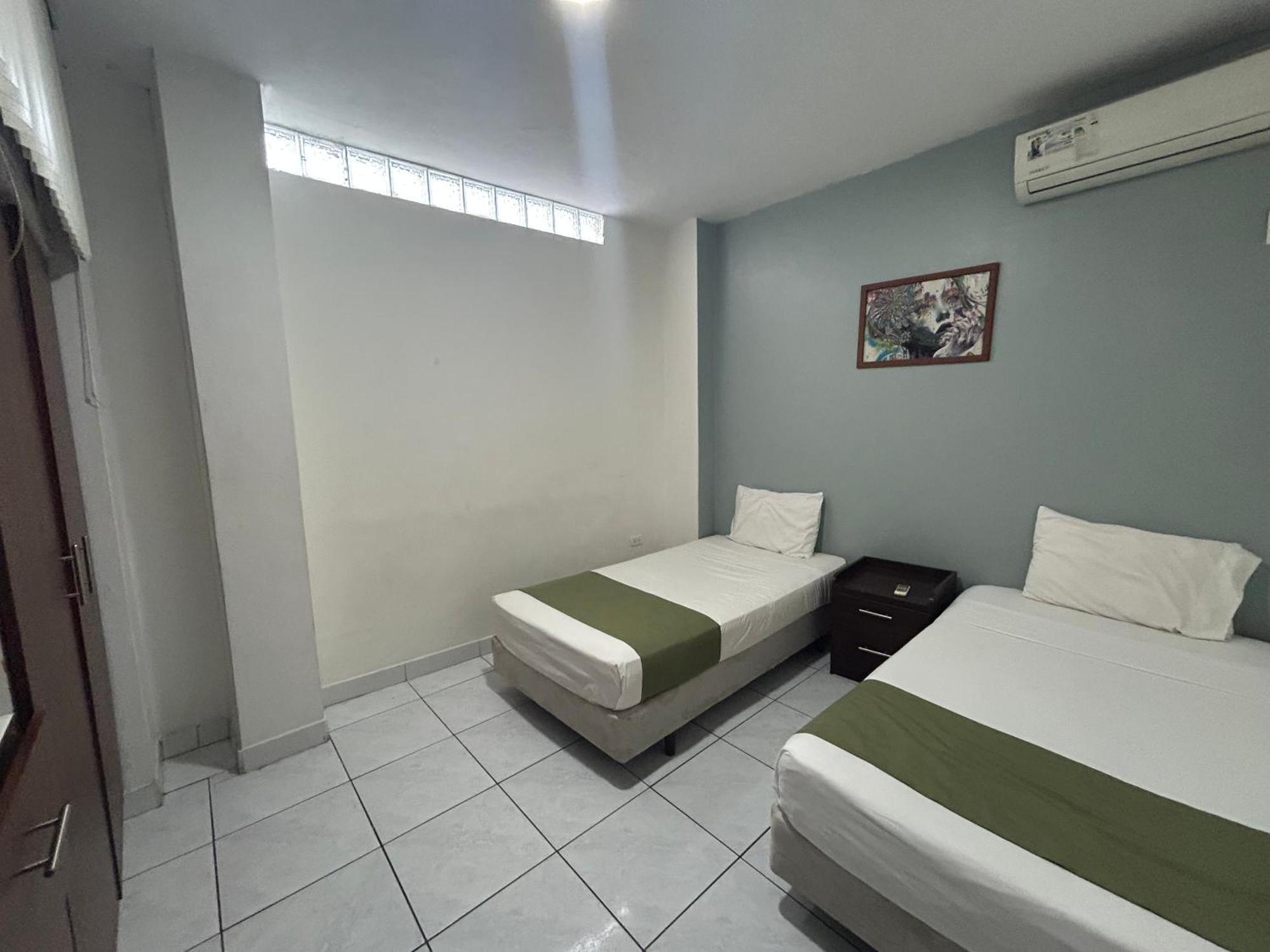 Departamentos De 2 Y 3 Habitaciones En El Centro De Manta Exterior foto